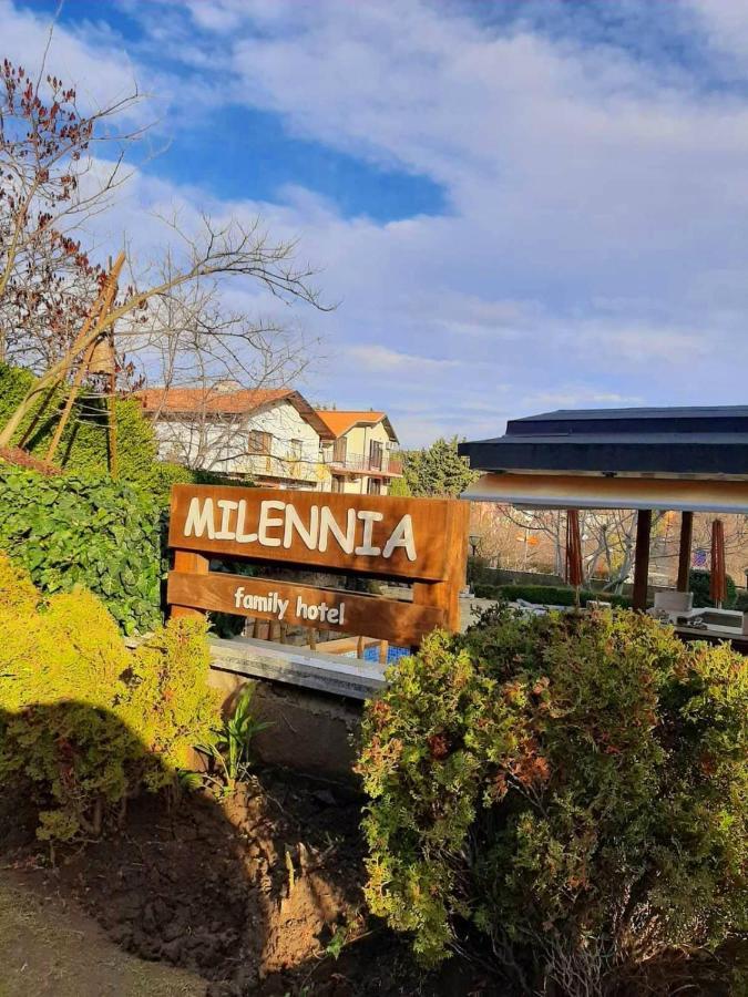 סאני ביץ' Milennia Family Hotel מראה חיצוני תמונה