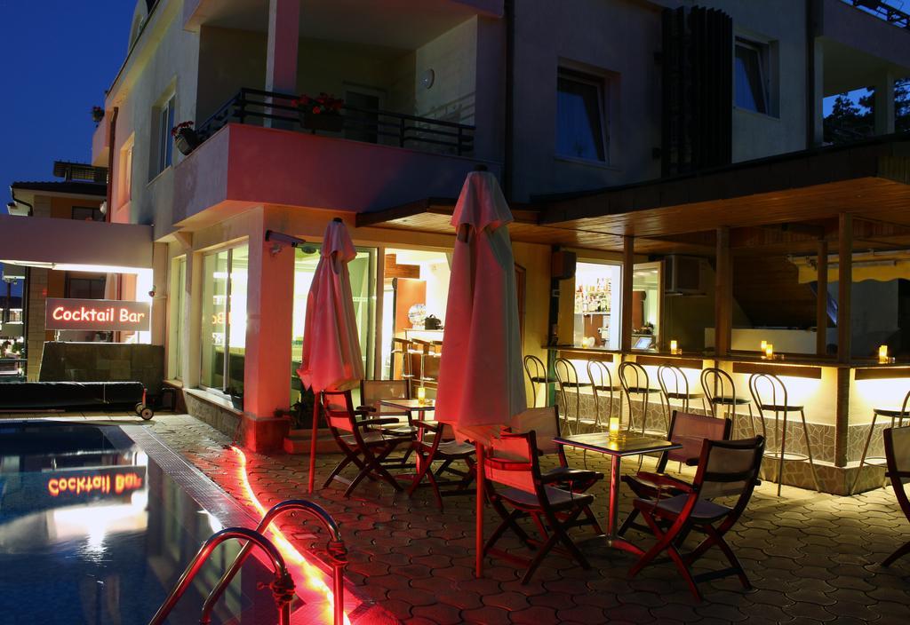 סאני ביץ' Milennia Family Hotel מראה חיצוני תמונה