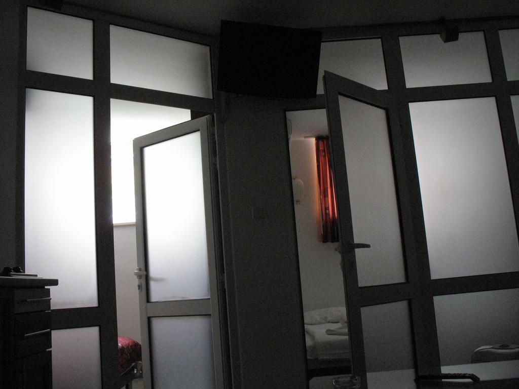 סאני ביץ' Milennia Family Hotel חדר תמונה