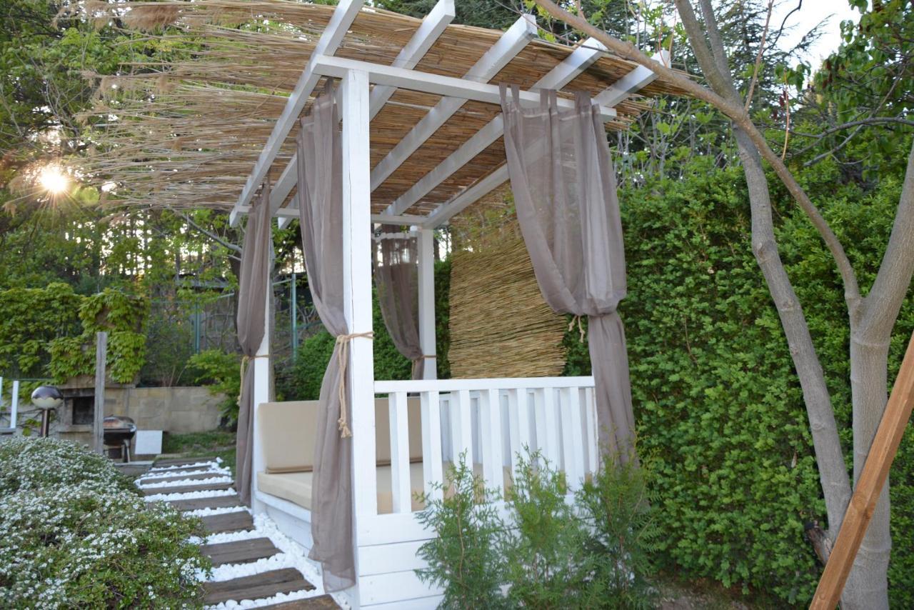 סאני ביץ' Milennia Family Hotel מראה חיצוני תמונה